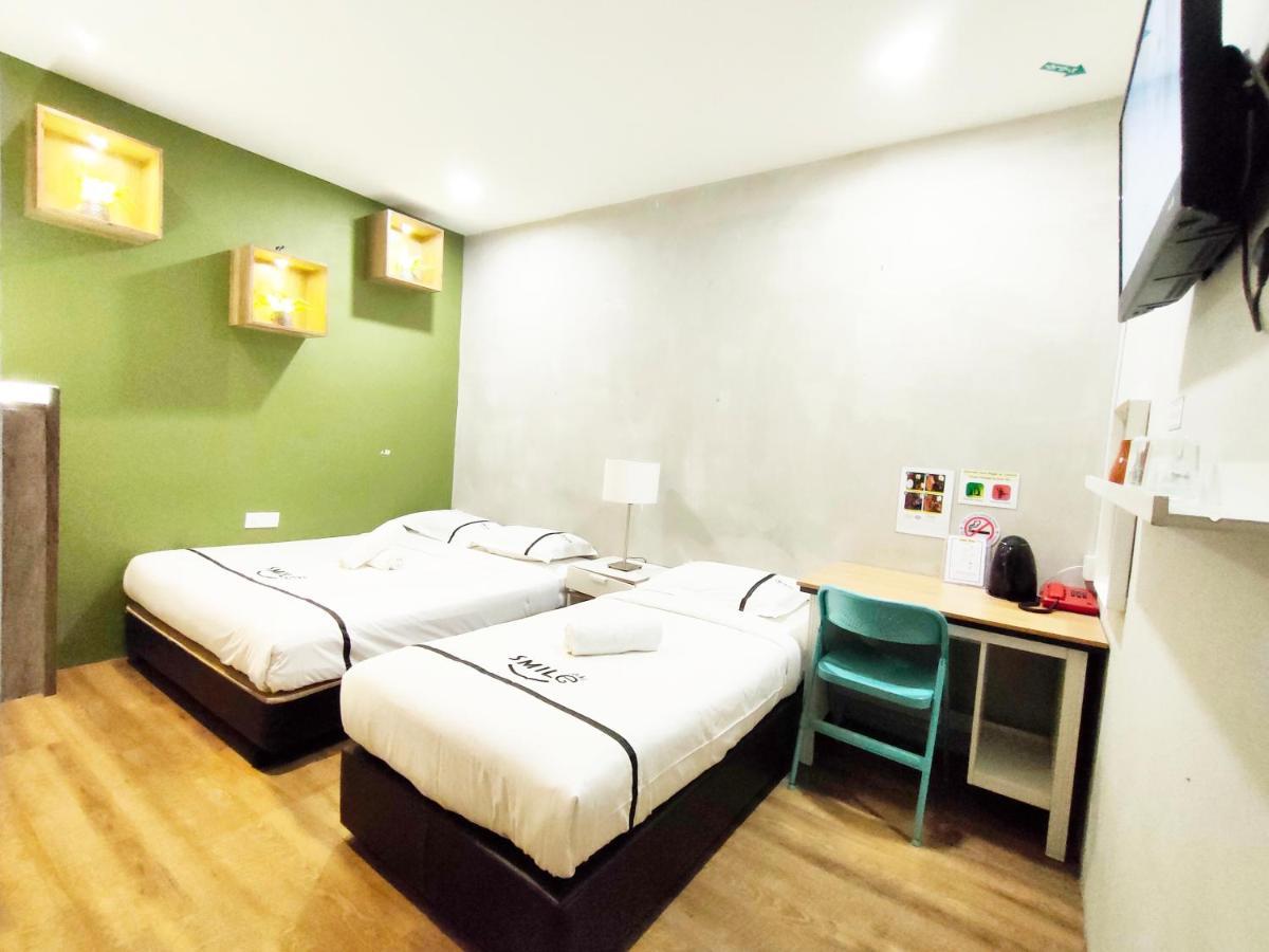 Smile Hotel Danau Kota Kuala Lumpur Exterior foto
